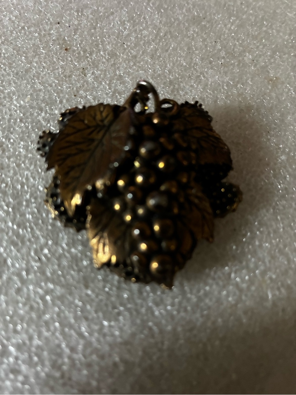 Vintage Grape Cluster Leaf brooch brass